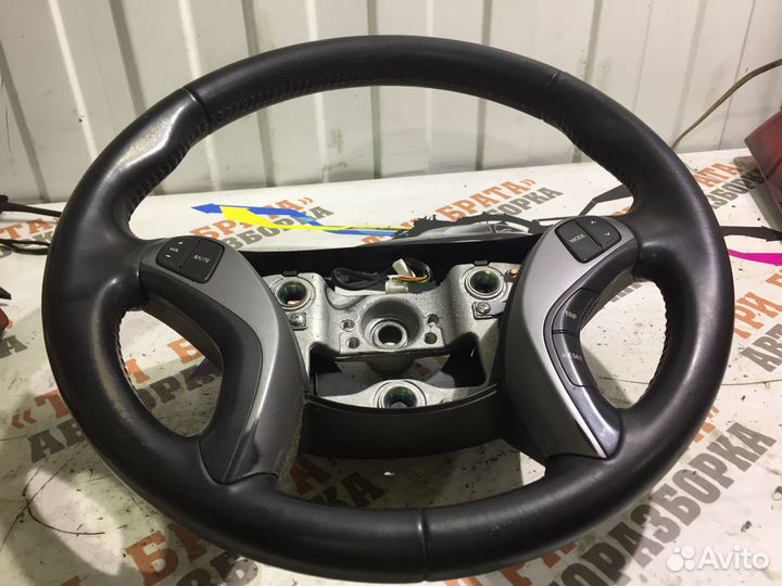 Хендай Элантра Руль с кнопками