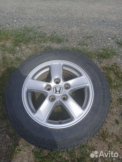 Продам комплект 4 колеса оригинального литья Honda