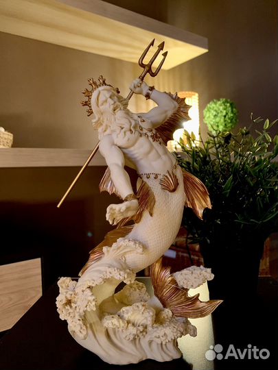 Фигурка Посейдон