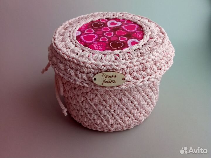 Корзина вязаная с крышкой шкатулка