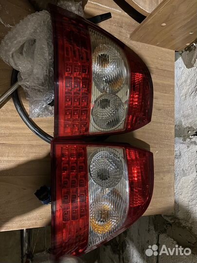 Задняя фара правая и левая