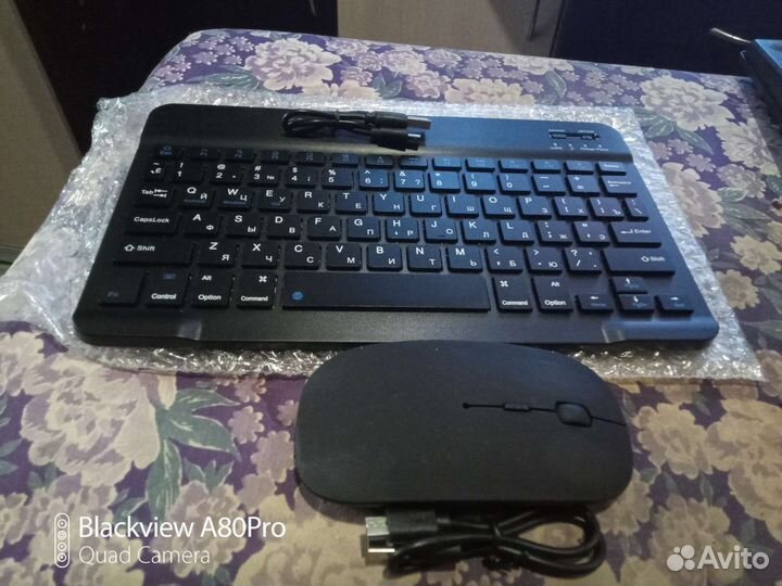 Клавиатура беспроводная и мышь