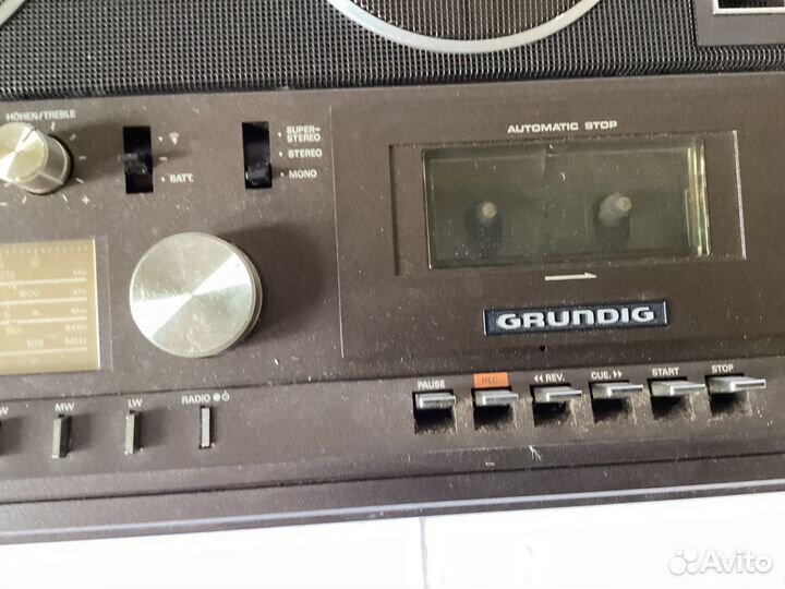Grundig RR2000