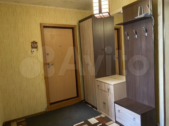 3-к. квартира, 89 м², 8/9 эт.