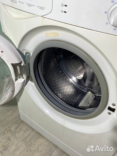 Стиральная машина Indesit