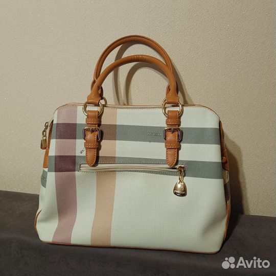 Сумка женская почти новая magnolia