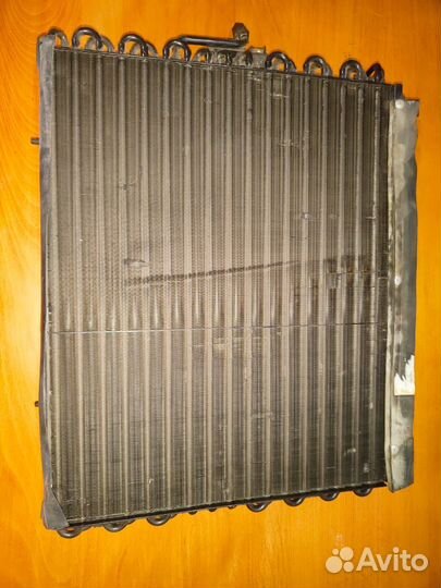 Радиатор кондиционера (конденсер) mercedes W124