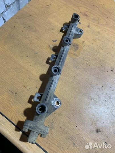 Рампа топливная Kia Spectra седан S6D 1.6 2008