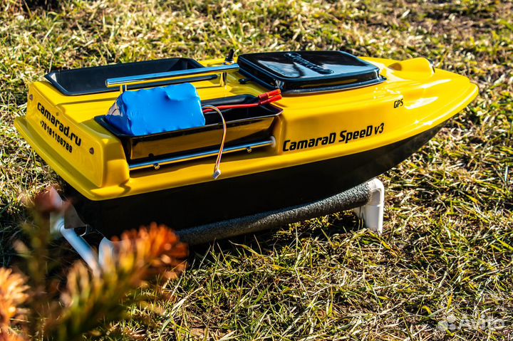 Прикормочный кораблик: усиленный акб 25A и сумки