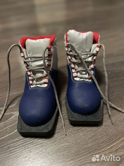 Лыжные ботинки 32 размер