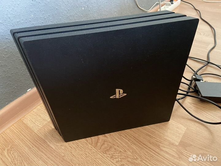 Sony PS4 Pro CUH-7108B
