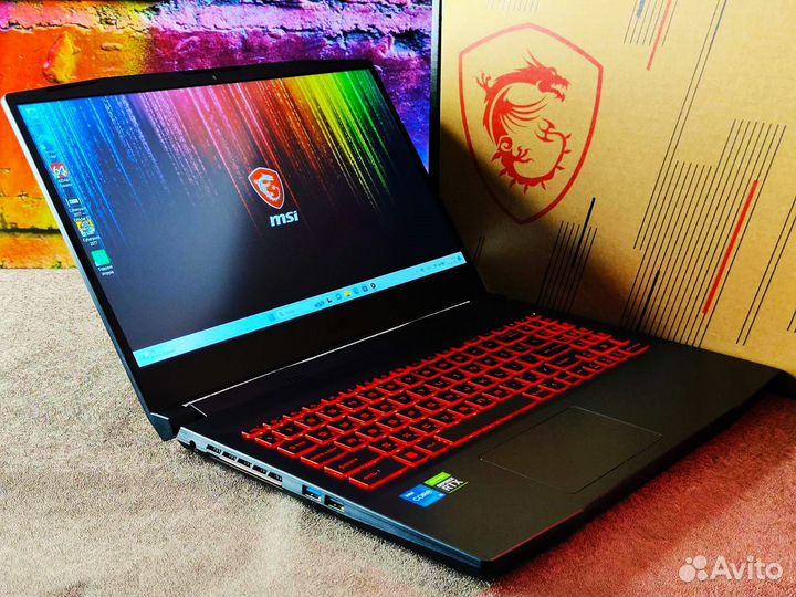 Мощный игровой ноутбук MSI Katana GF66