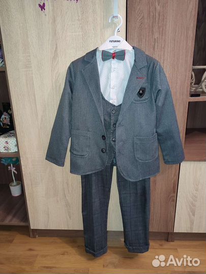 Костюм детский на мальчика 128