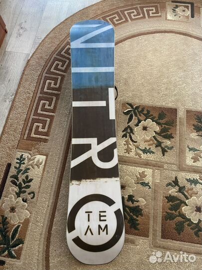 Сноуборд с креплениями Nitro Team