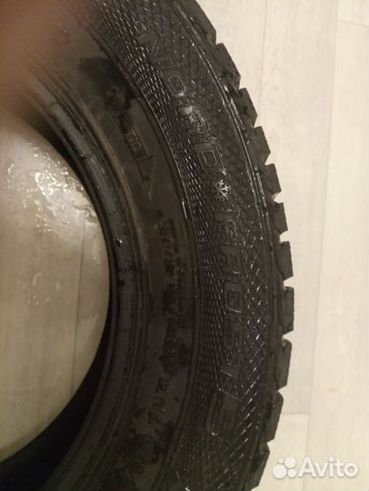 Gislaved Euro Frost 5 225/60 R16 102T