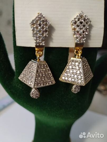 Серьги бижутерия