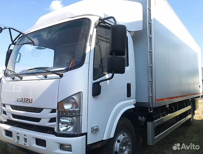 Isuzu 700P, 2024