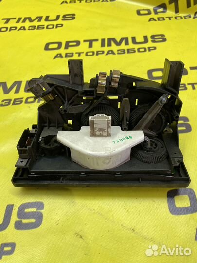 Блок управления печкой Volkswagen Polo 3