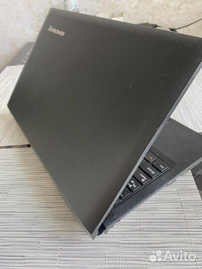 Ноутбук Lenovo