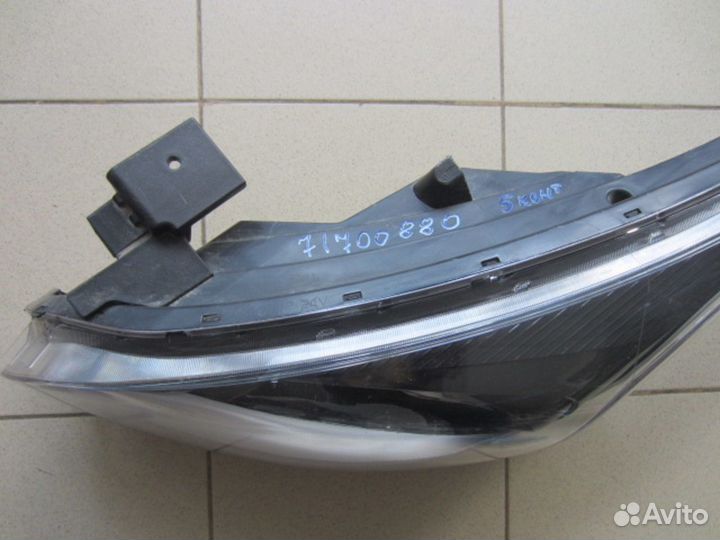 Фара левая Kia Rio