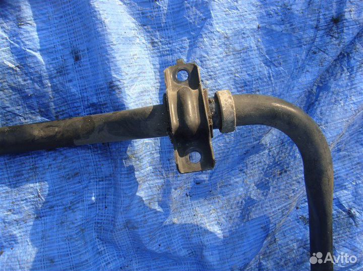 Стабилизатор передний Nissan Cedric HY34 VQ30DD