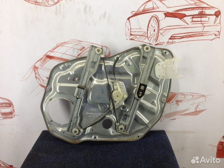 Обшивка двери - внутренний каркас передняя левая