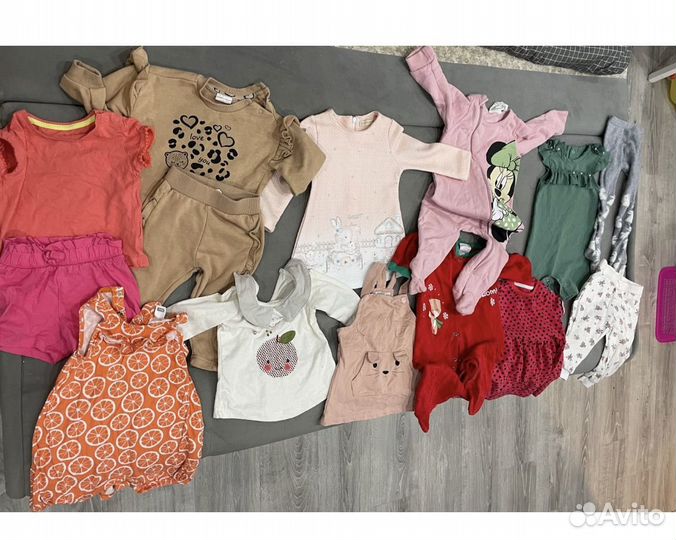 Одежда для девочки пакетом 74 размер