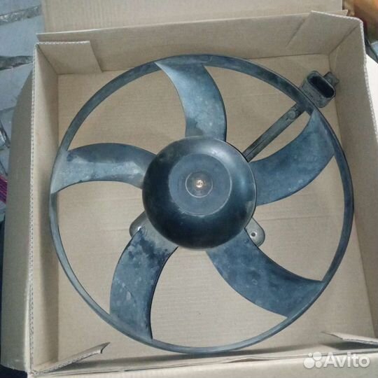 Вентилятор на Шкода Фабия 2