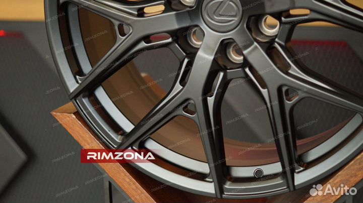 Кованые диски R22 на Lexus GX GX460