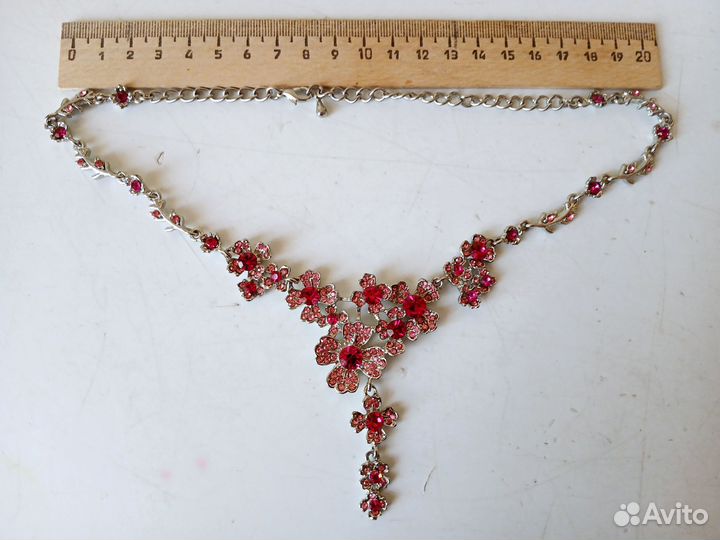 Колье бижутерия