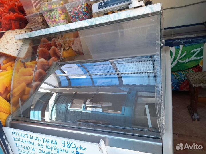 Холодильная витрина