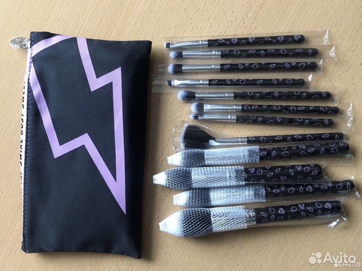 Набор кистей для макияжа