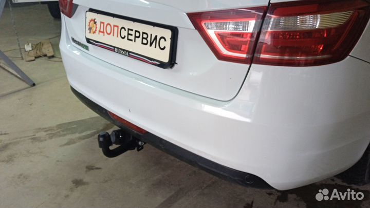 Фаркоп на LADA Vesta в том числе Cross