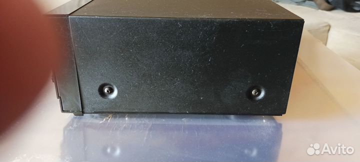 Кассетная дека Tascam 103