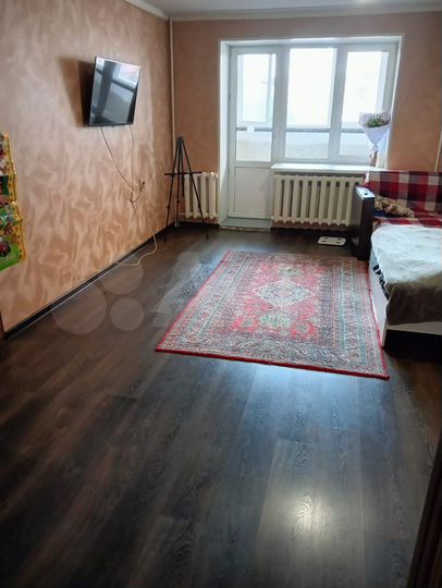 3-к. квартира, 79,6 м², 1/9 эт.