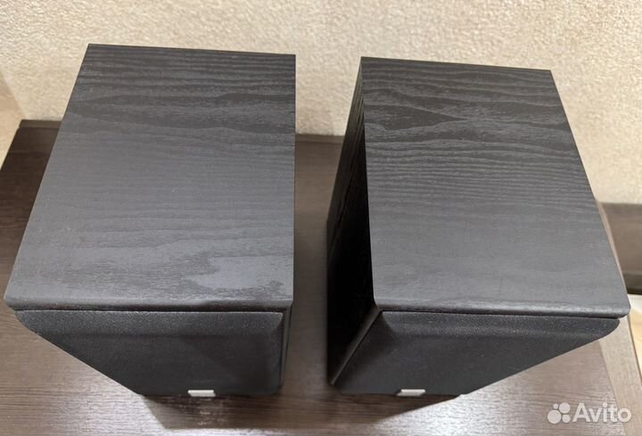 Полочная акустика колонки Dali Spektor 2