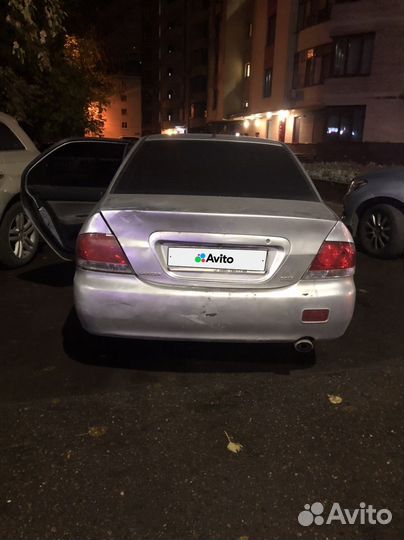 Mitsubishi Lancer 1.6 МТ, 2003, 150 000 км