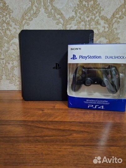 Sony playstation 4 slim