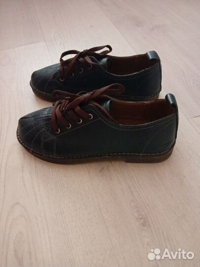 Продам женские туфли кожаные