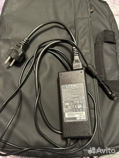 Блок питания для ноутбука