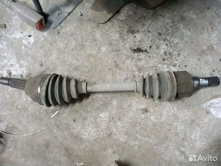 Привод левый Ford Focus 1 2.0 zeteck АКПП