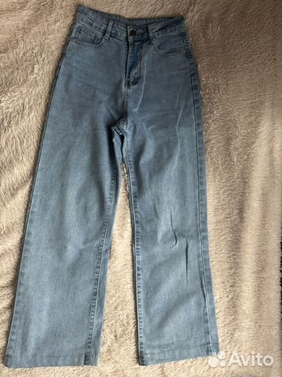 Джинсы широкие голубые