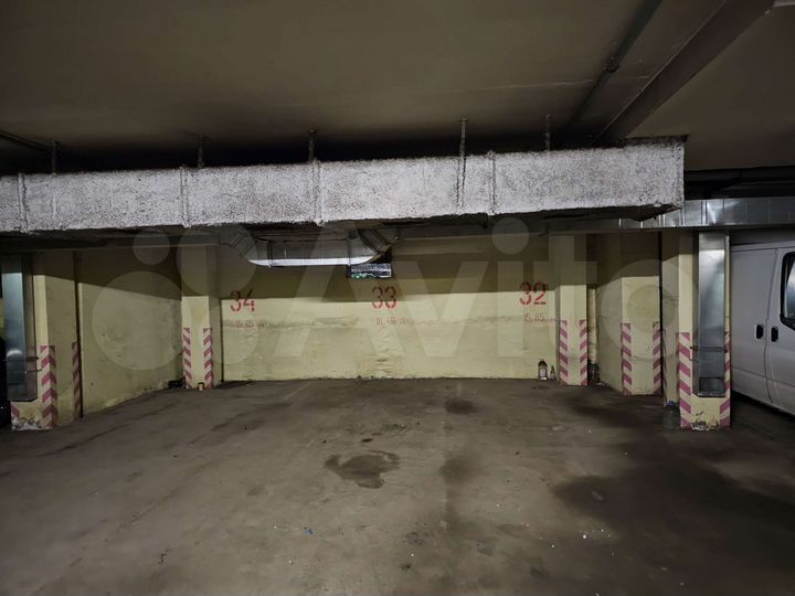 Машиноместо