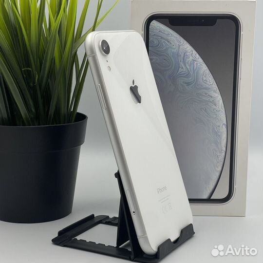 iPhone Xr, 64 ГБ