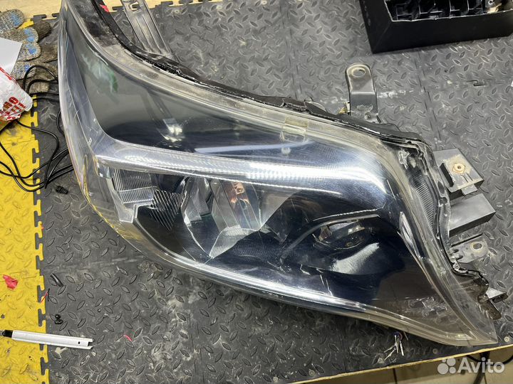 Фара Toyota Prado 150 правая