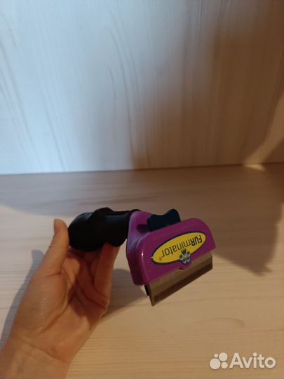 Расческа фуминатор