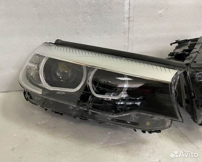 Фара правая и левая BMW G30 Г30 LED