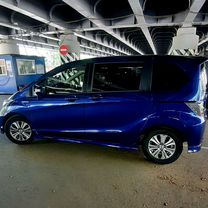 Honda Freed 1.5 CVT, 2013, 60 000 км, с пробегом, цена 1 530 000 руб.