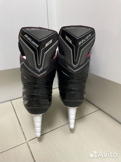 Коньки bauer (38 разм : 5 ) NS