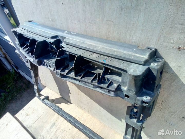 Volkswagen Tiguan с 2016г. - Телевизор Б/У